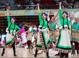 2025 赛季回顾：小格雷罗单季 48 轰的表现，助蓝鸟队在季后赛中一路杀至美联决赛