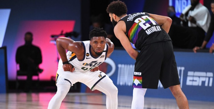 康宁汉姆以 康宁汉姆以