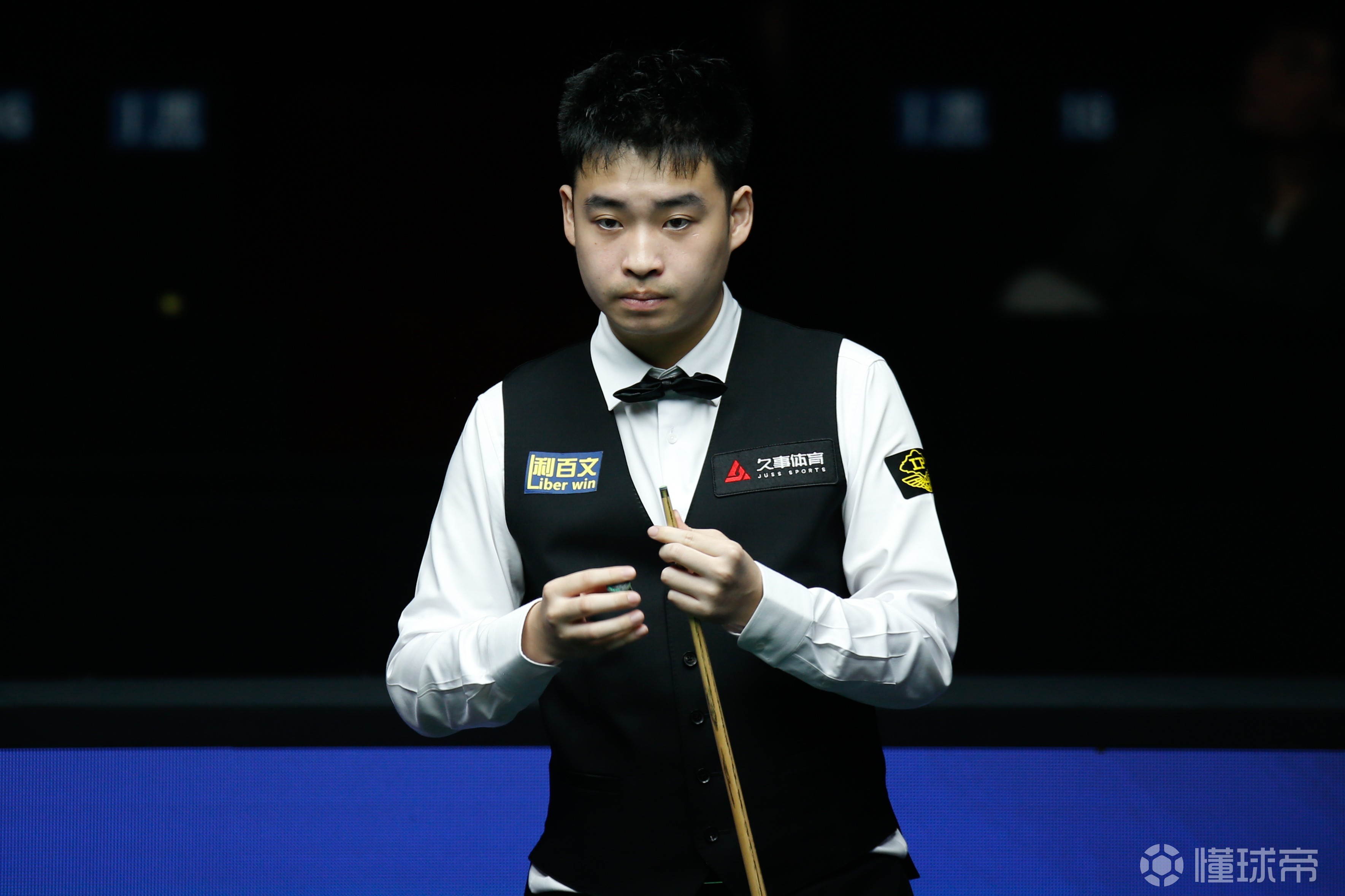 更会让人质 更会让人质