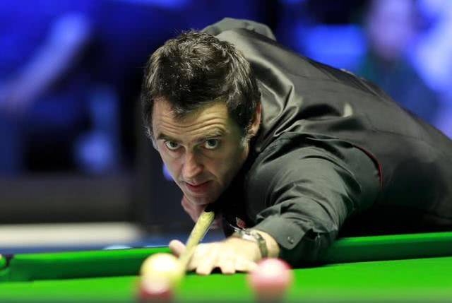 乒乓球是中 乒乓球是中