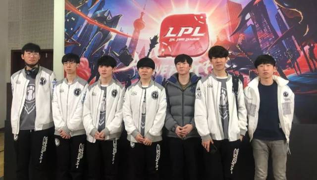 這些問題顯 這些問題顯