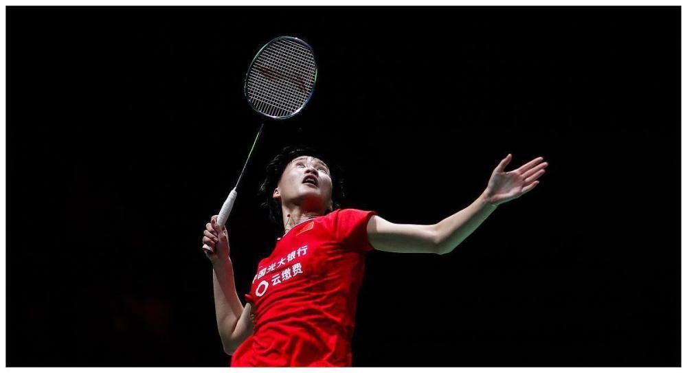 这也让我们 这也让我们