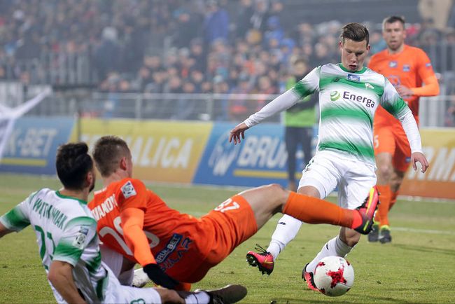 随着球队面 随着球队面